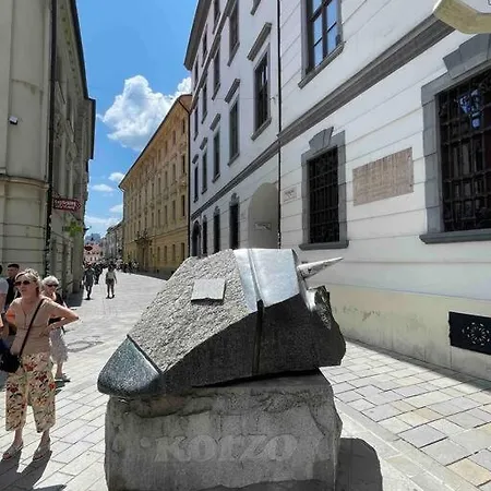 Good Old Times Apartmán